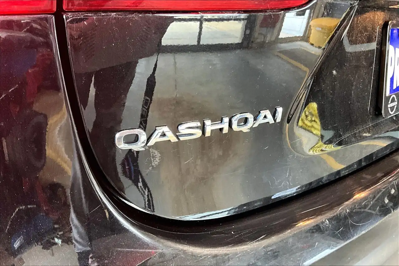 Nissan Qashqai снимка Nissan Qashqai