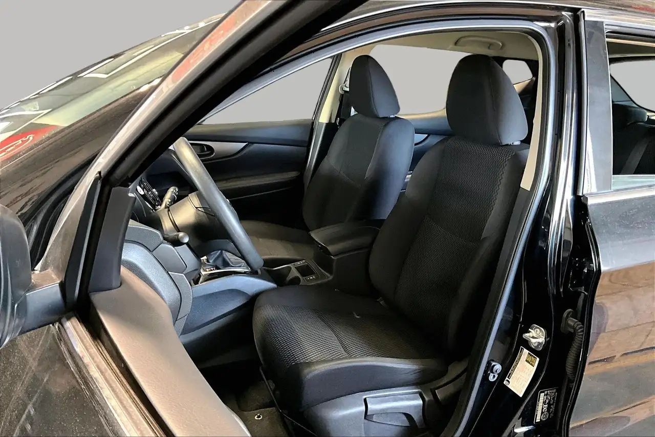 Nissan Qashqai снимка Nissan Qashqai