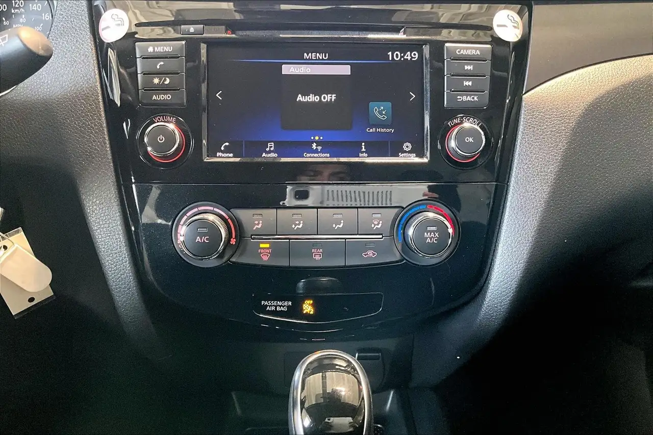 Nissan Qashqai снимка Nissan Qashqai