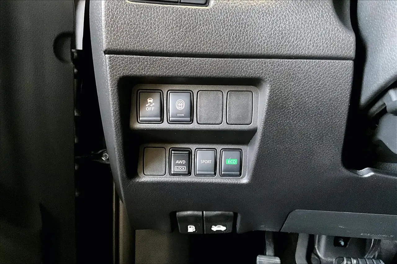 Nissan Qashqai снимка Nissan Qashqai