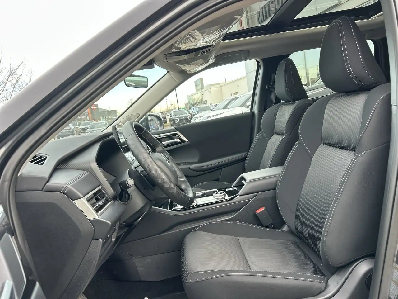 Mitsubishi Outlander снимка Mitsubishi Outlander