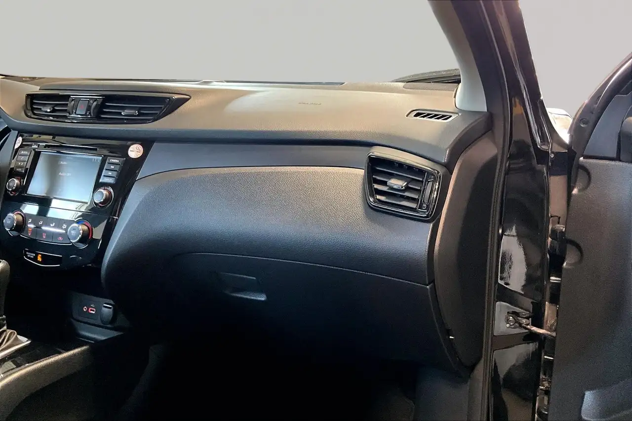Nissan Qashqai снимка Nissan Qashqai