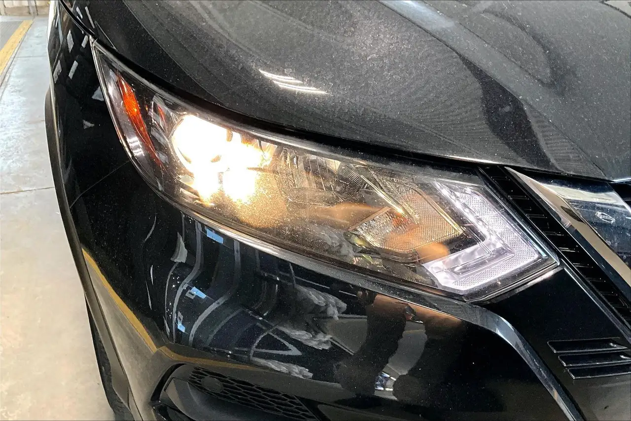 Nissan Qashqai снимка Nissan Qashqai