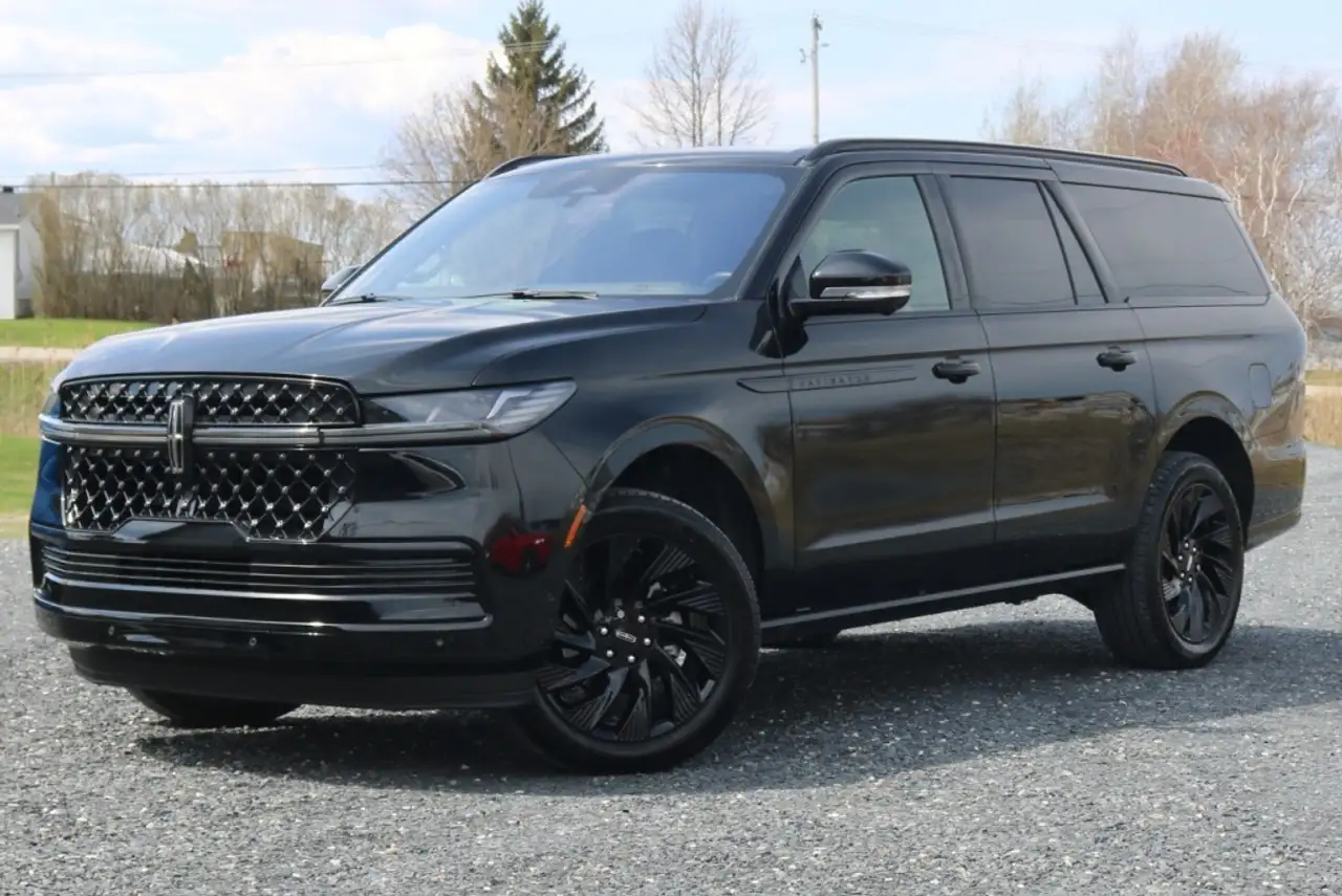 2025 Lincoln Navigator