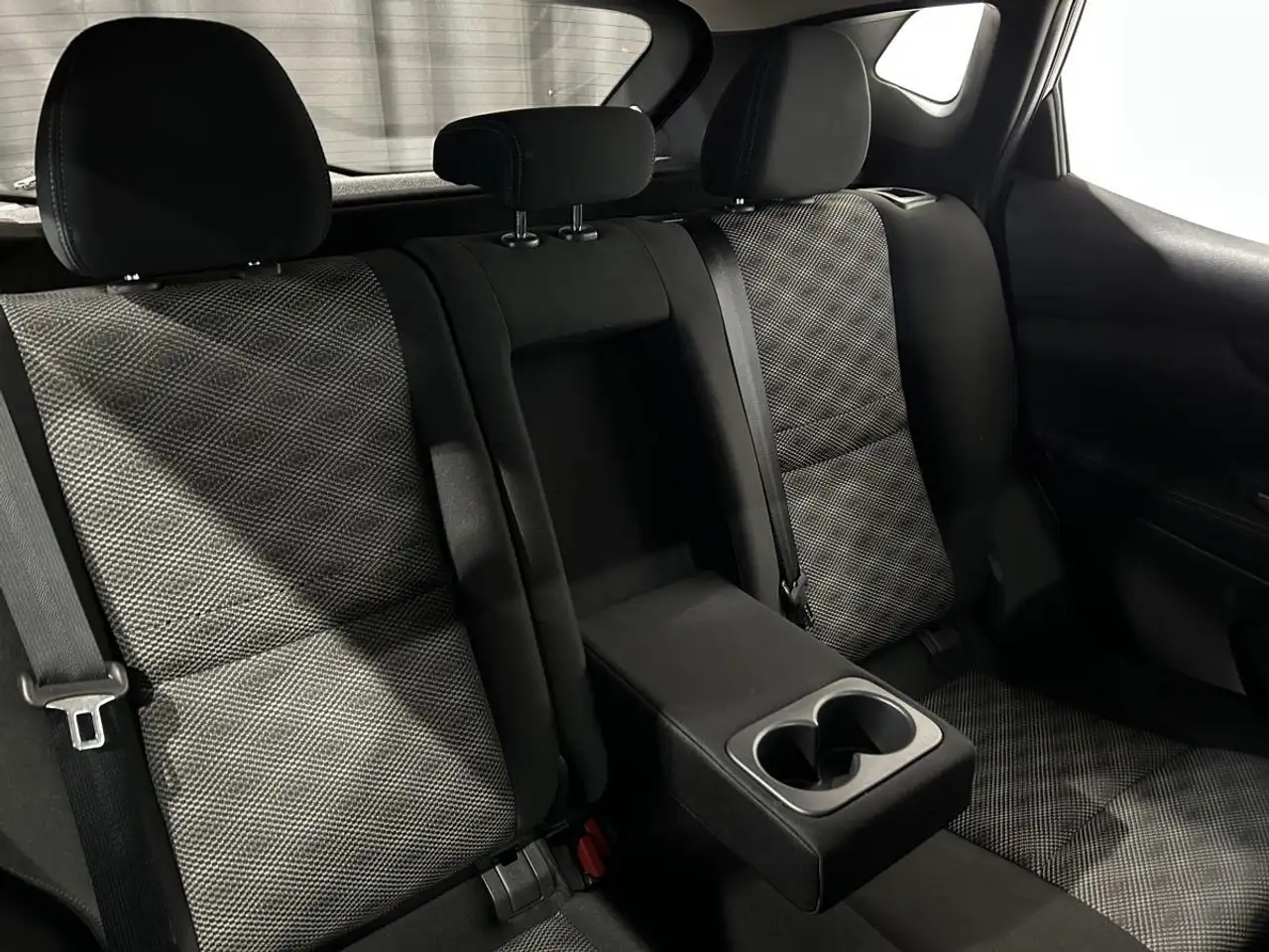 Nissan Qashqai снимка Nissan Qashqai