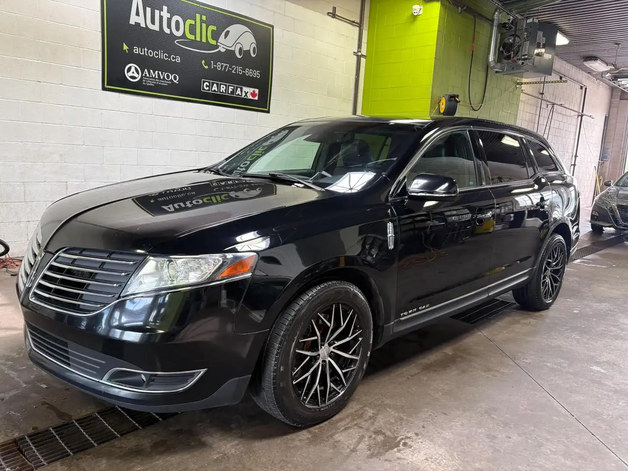 2018 Lincoln MKT