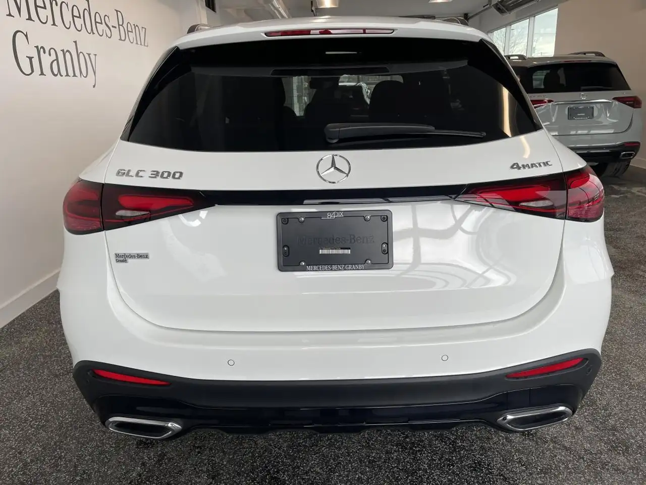Mercedes-Benz GLC снимка Mercedes-Benz GLC