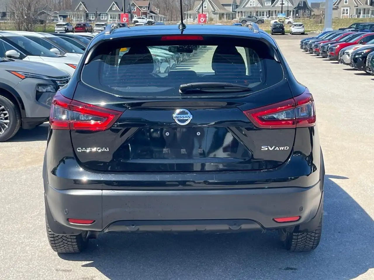 Nissan Qashqai снимка Nissan Qashqai