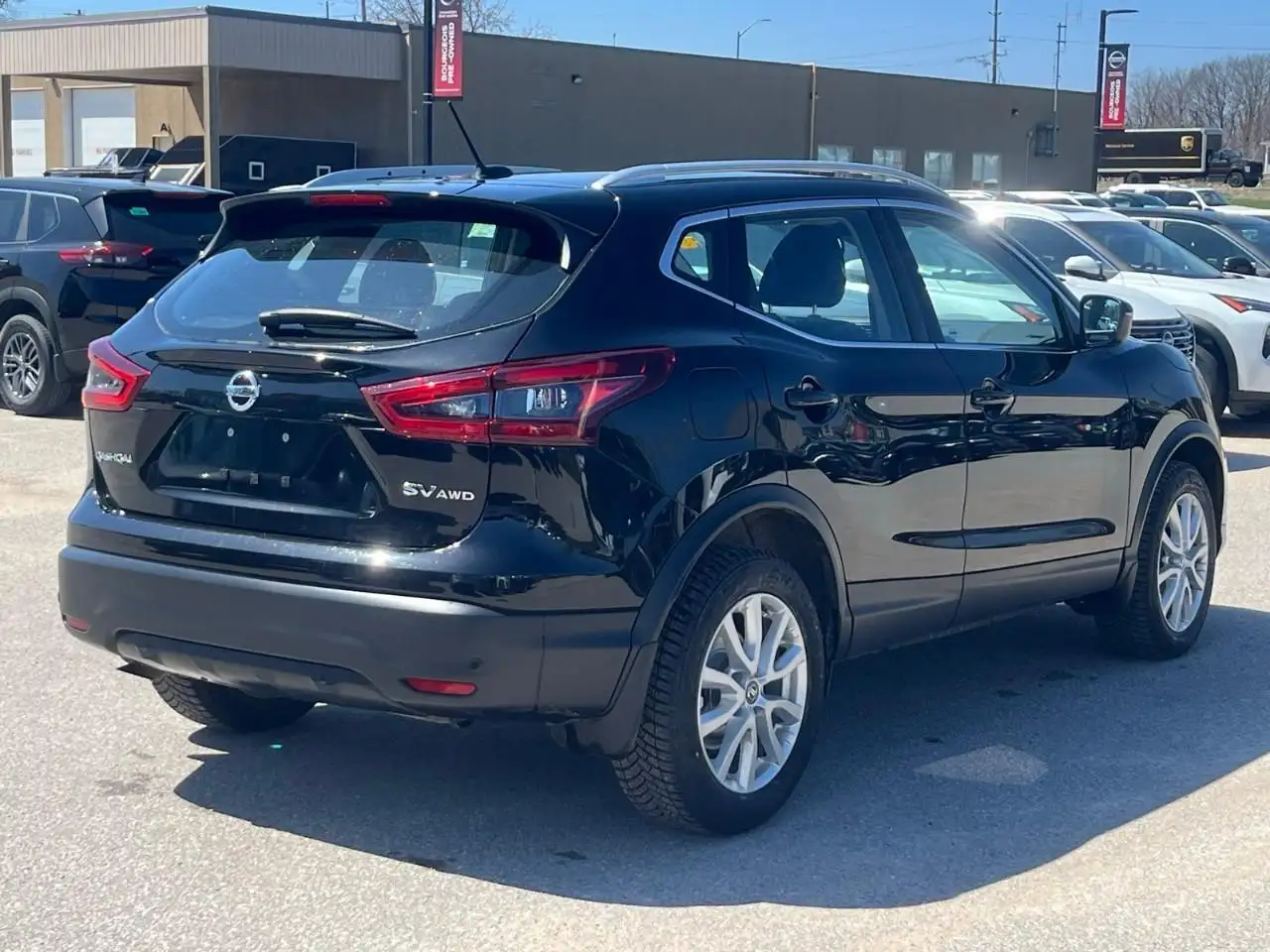 Nissan Qashqai снимка Nissan Qashqai