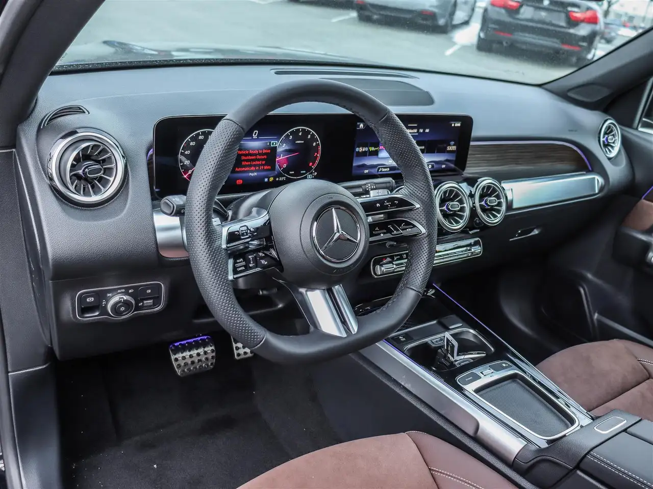 Mercedes-Benz GLB снимка Mercedes-Benz GLB
