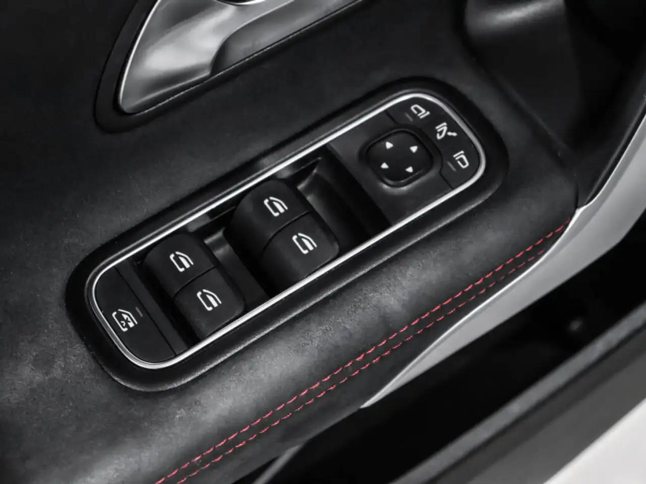 Mercedes-Benz A-Class снимка Mercedes-Benz A-Class