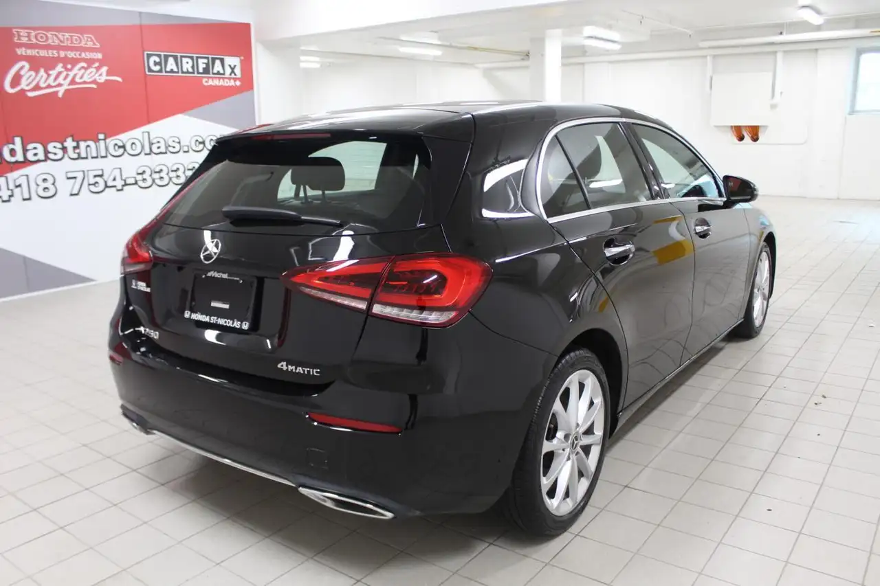 Mercedes-Benz A-Class снимка Mercedes-Benz A-Class
