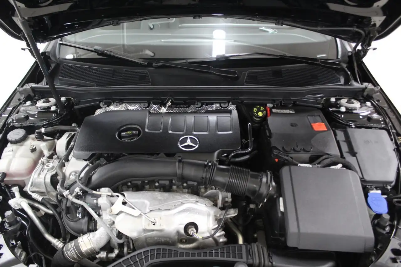 Mercedes-Benz A-Class снимка Mercedes-Benz A-Class
