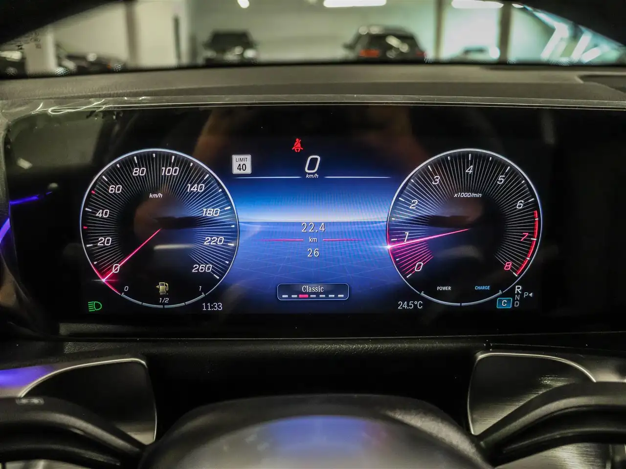 Mercedes-Benz GLB снимка Mercedes-Benz GLB