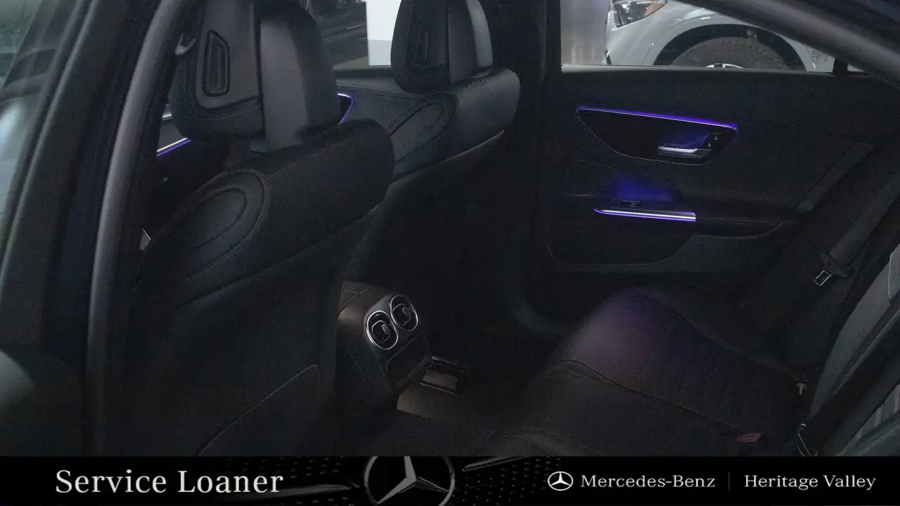 Mercedes-Benz C-Class снимка Mercedes-Benz C-Class