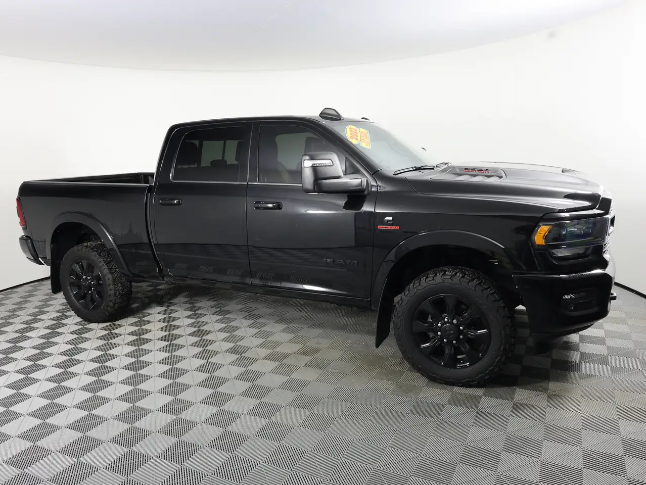 RAM 3500 снимка RAM 3500