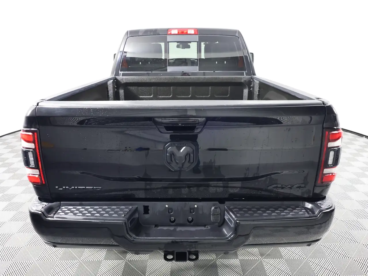 RAM 3500 снимка RAM 3500