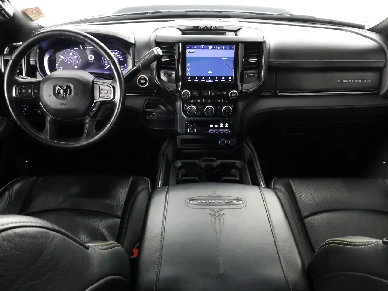RAM 3500 снимка RAM 3500
