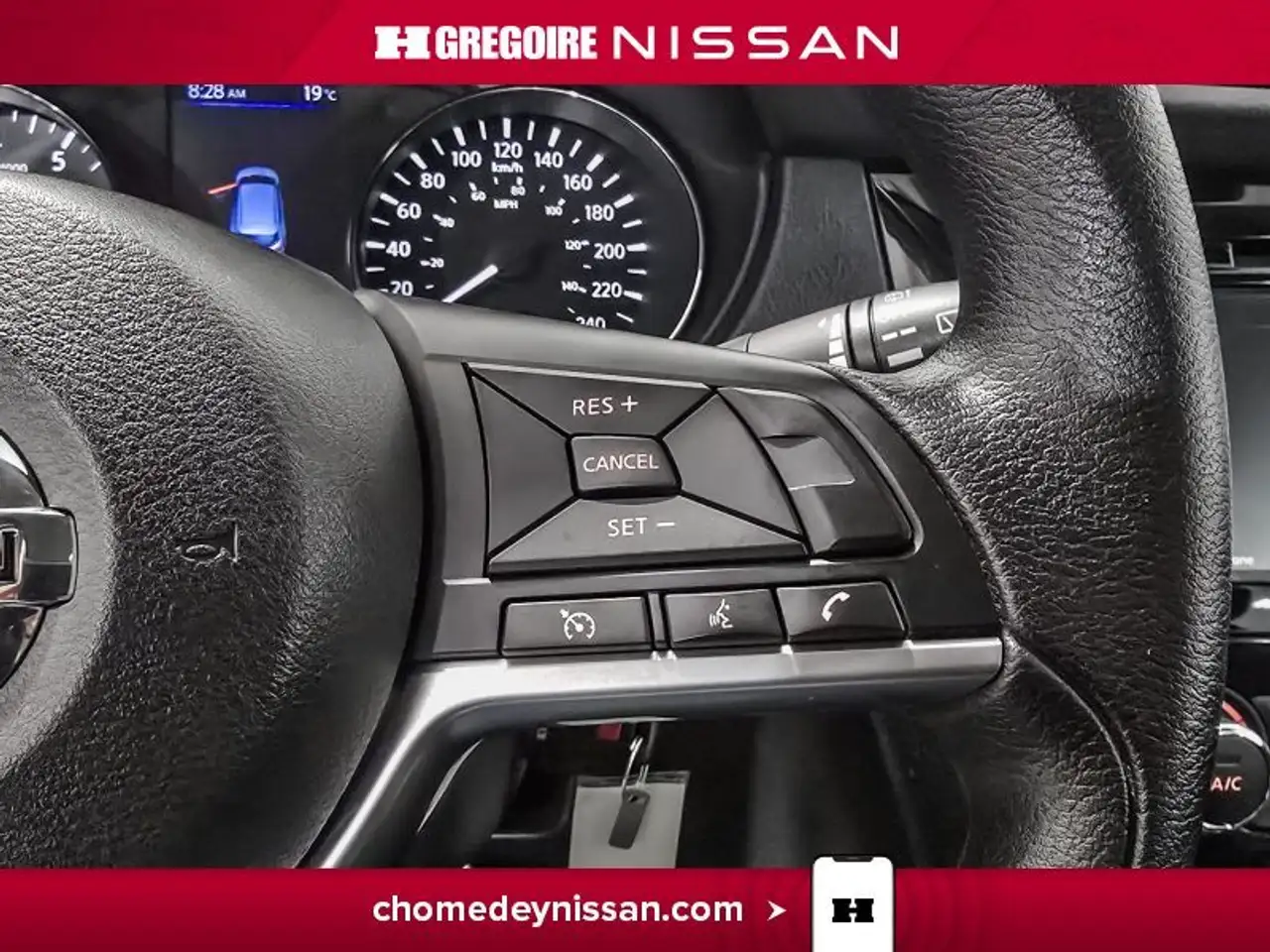 Nissan Qashqai снимка Nissan Qashqai