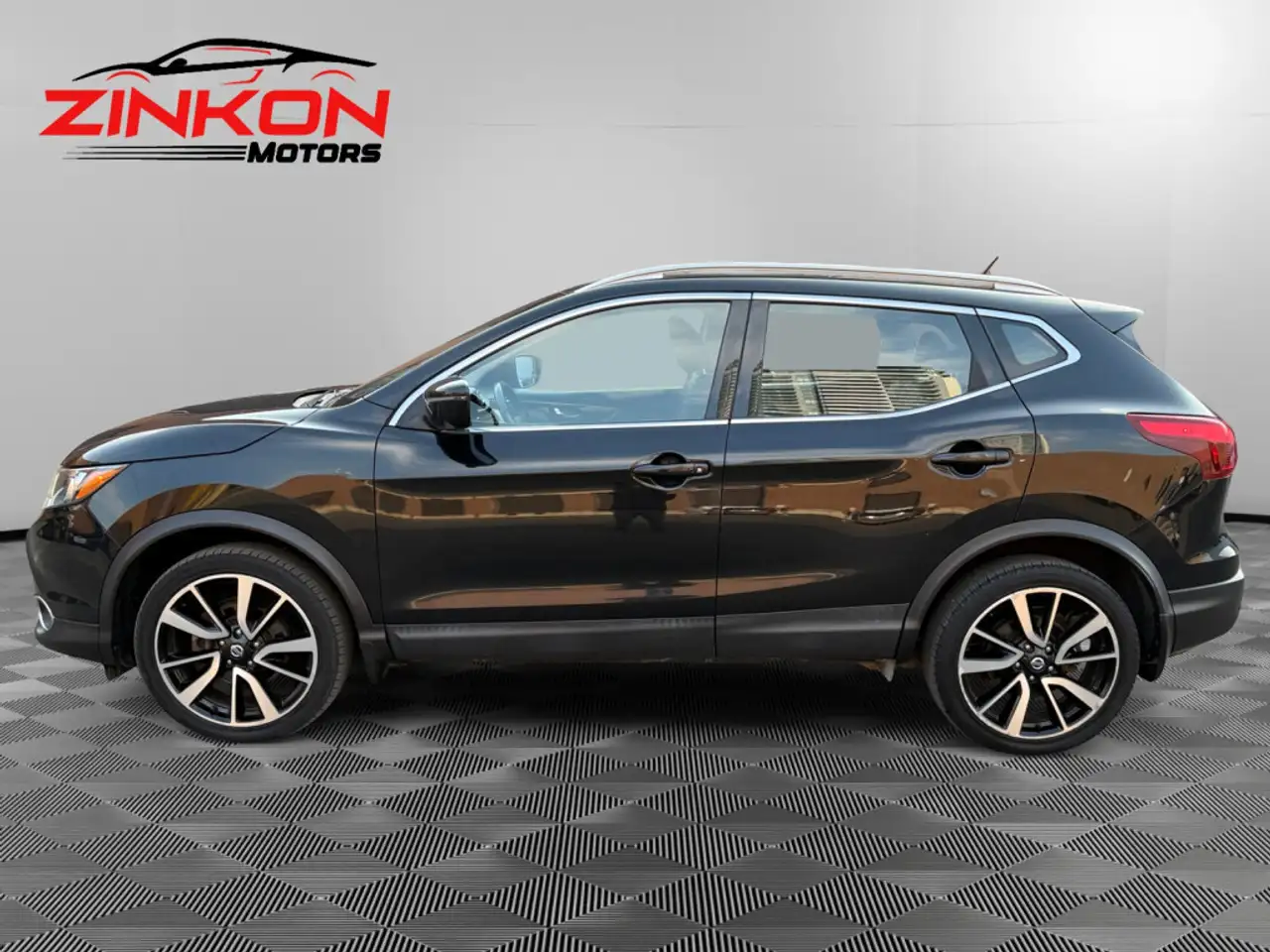 Nissan Qashqai снимка Nissan Qashqai