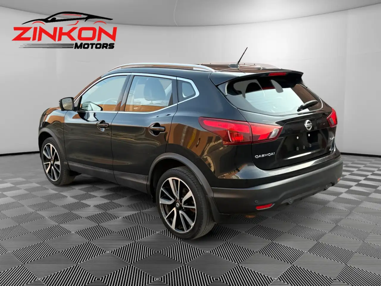 Nissan Qashqai снимка Nissan Qashqai