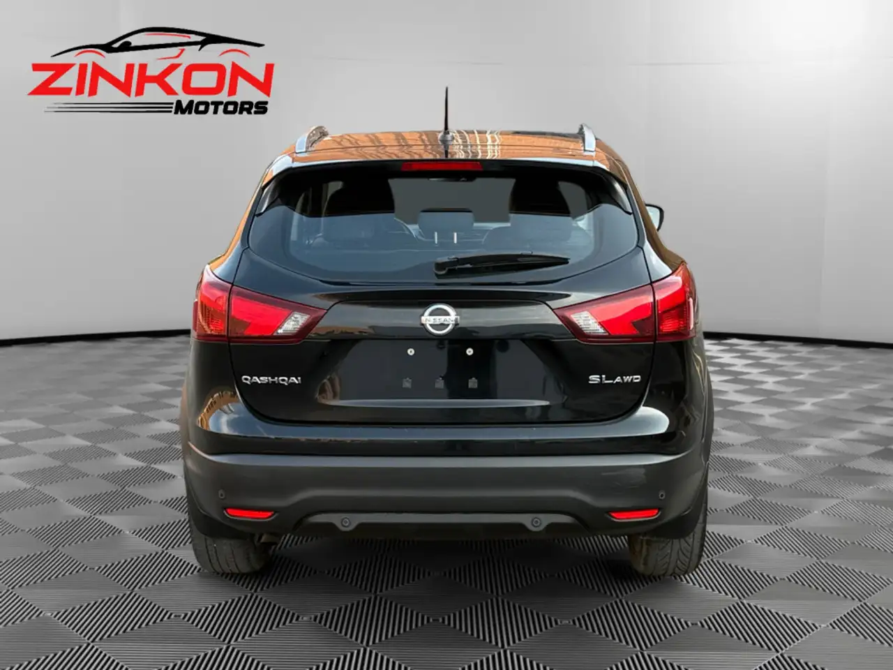 Nissan Qashqai снимка Nissan Qashqai