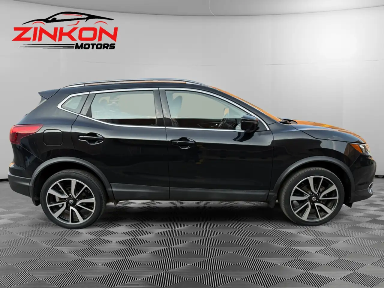 Nissan Qashqai снимка Nissan Qashqai