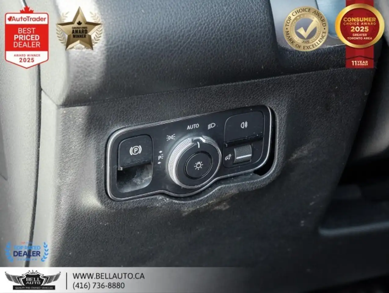 Mercedes-Benz GLB снимка Mercedes-Benz GLB