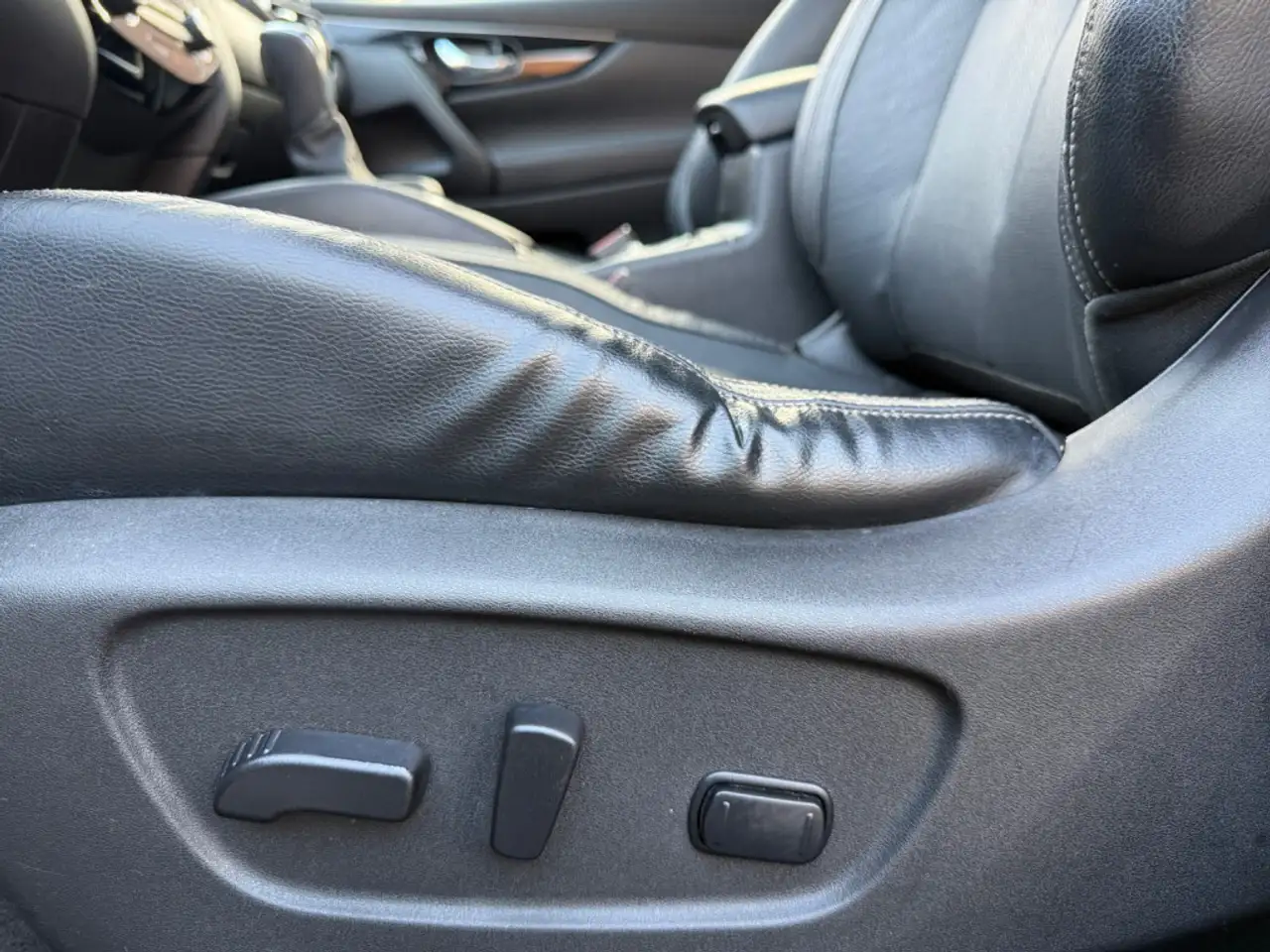 Nissan Qashqai снимка Nissan Qashqai