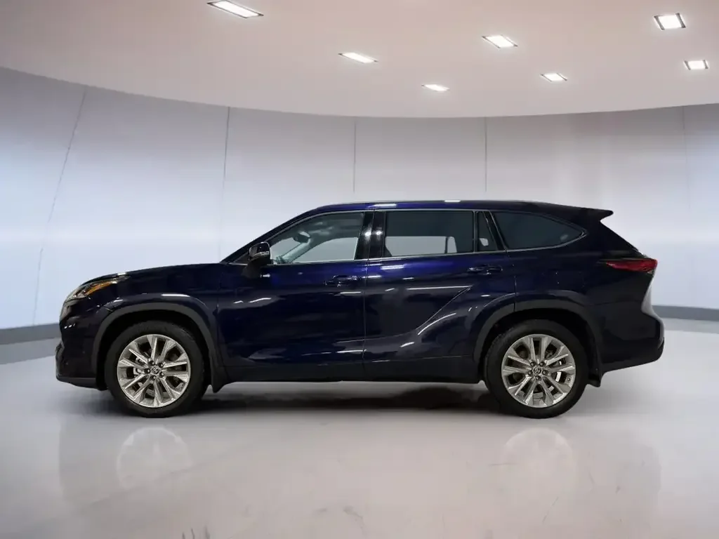 Toyota Highlander photo Toyota Highlander