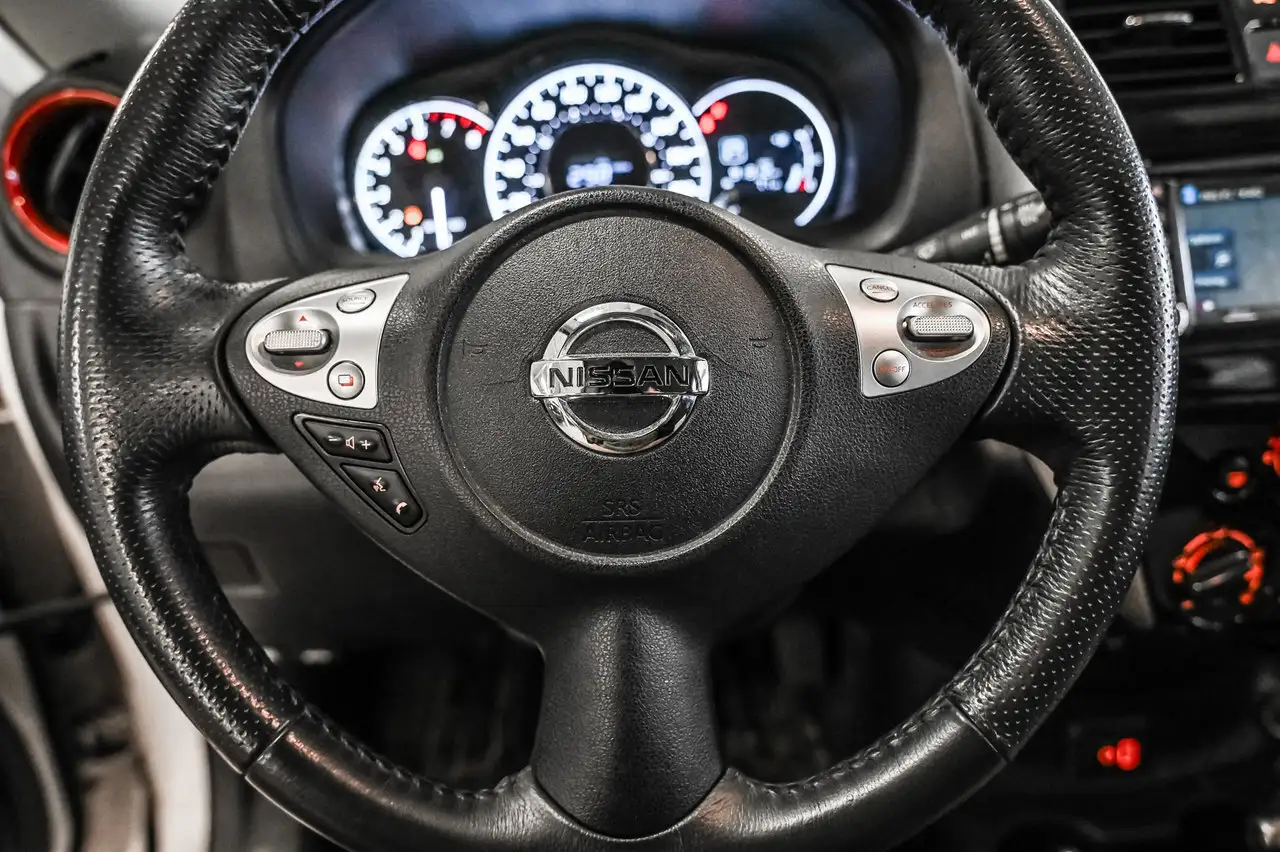 Nissan Note fotografie Nissan Note