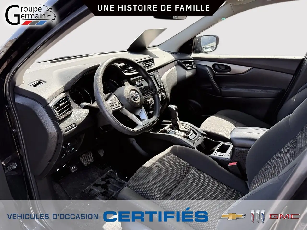 Nissan Qashqai снимка Nissan Qashqai
