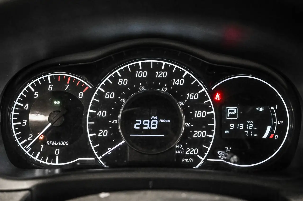 Nissan Note fotografie Nissan Note