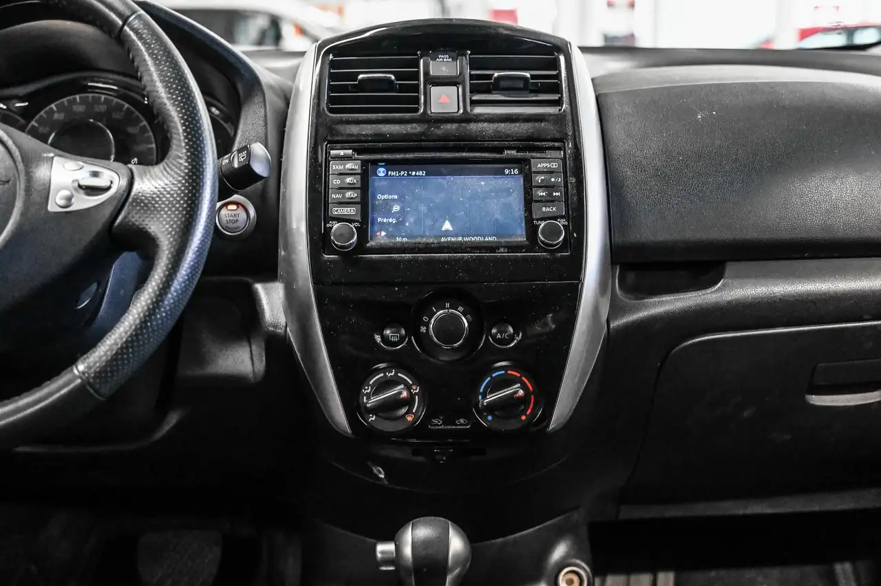 Nissan Note fotografie Nissan Note