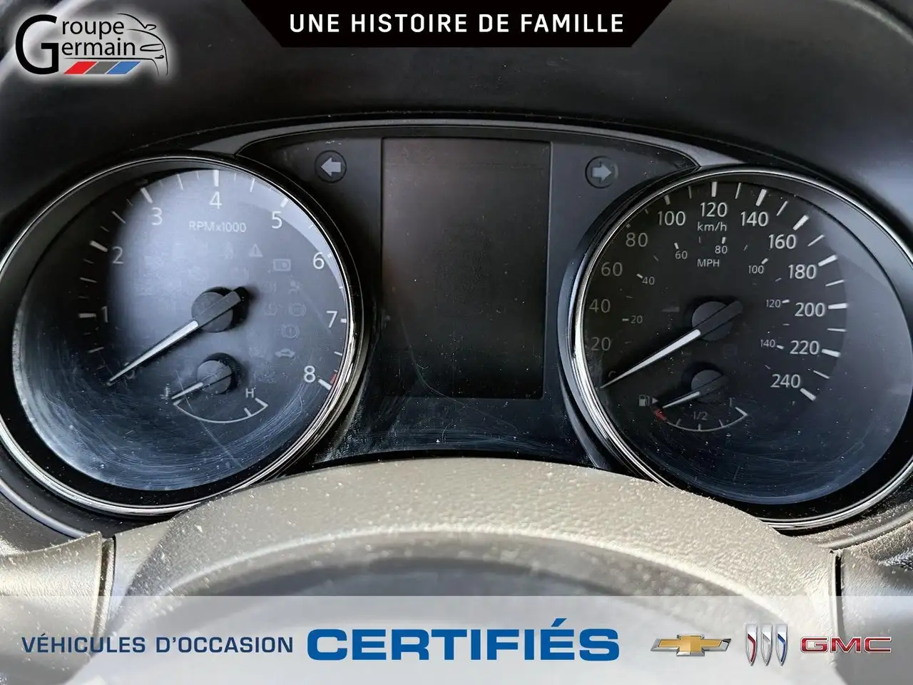 Nissan Qashqai снимка Nissan Qashqai