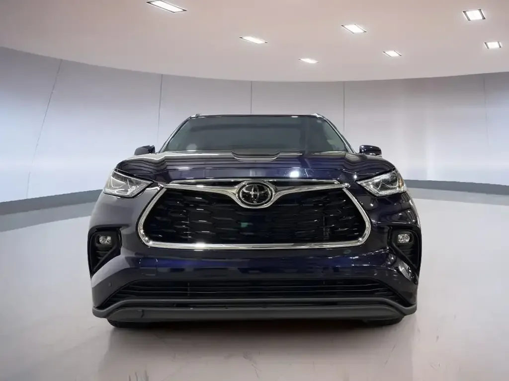 Toyota Highlander photo Toyota Highlander