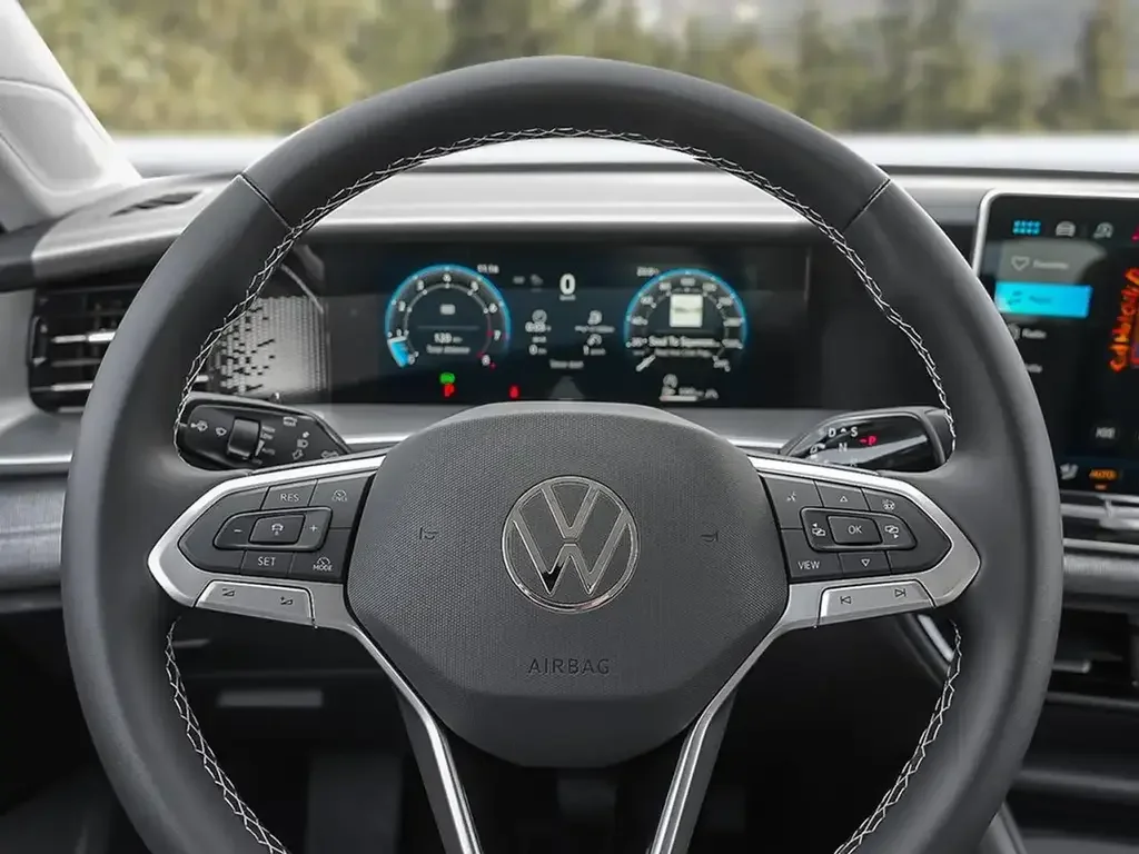 Volkswagen Tiguan снимка Volkswagen Tiguan