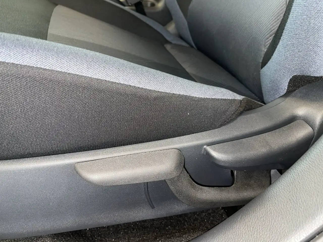 Nissan Versa снимка Nissan Versa