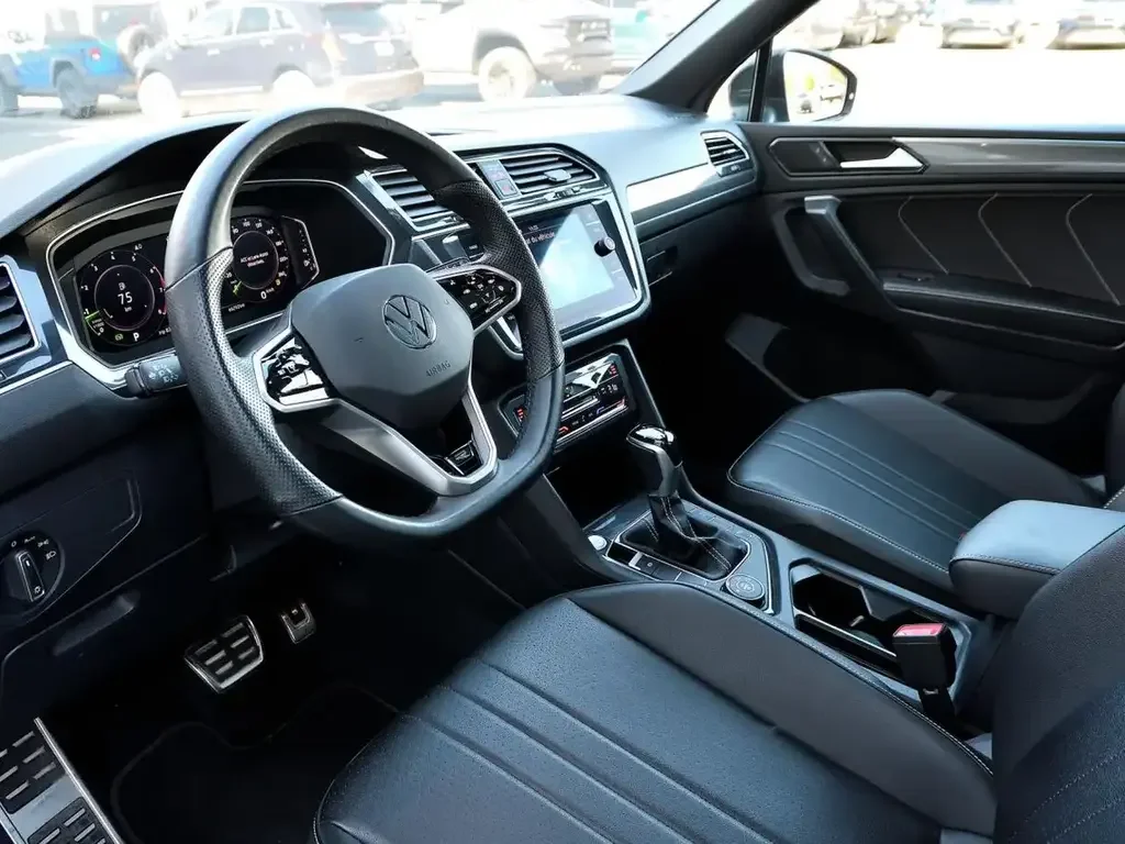 Volkswagen Tiguan снимка Volkswagen Tiguan