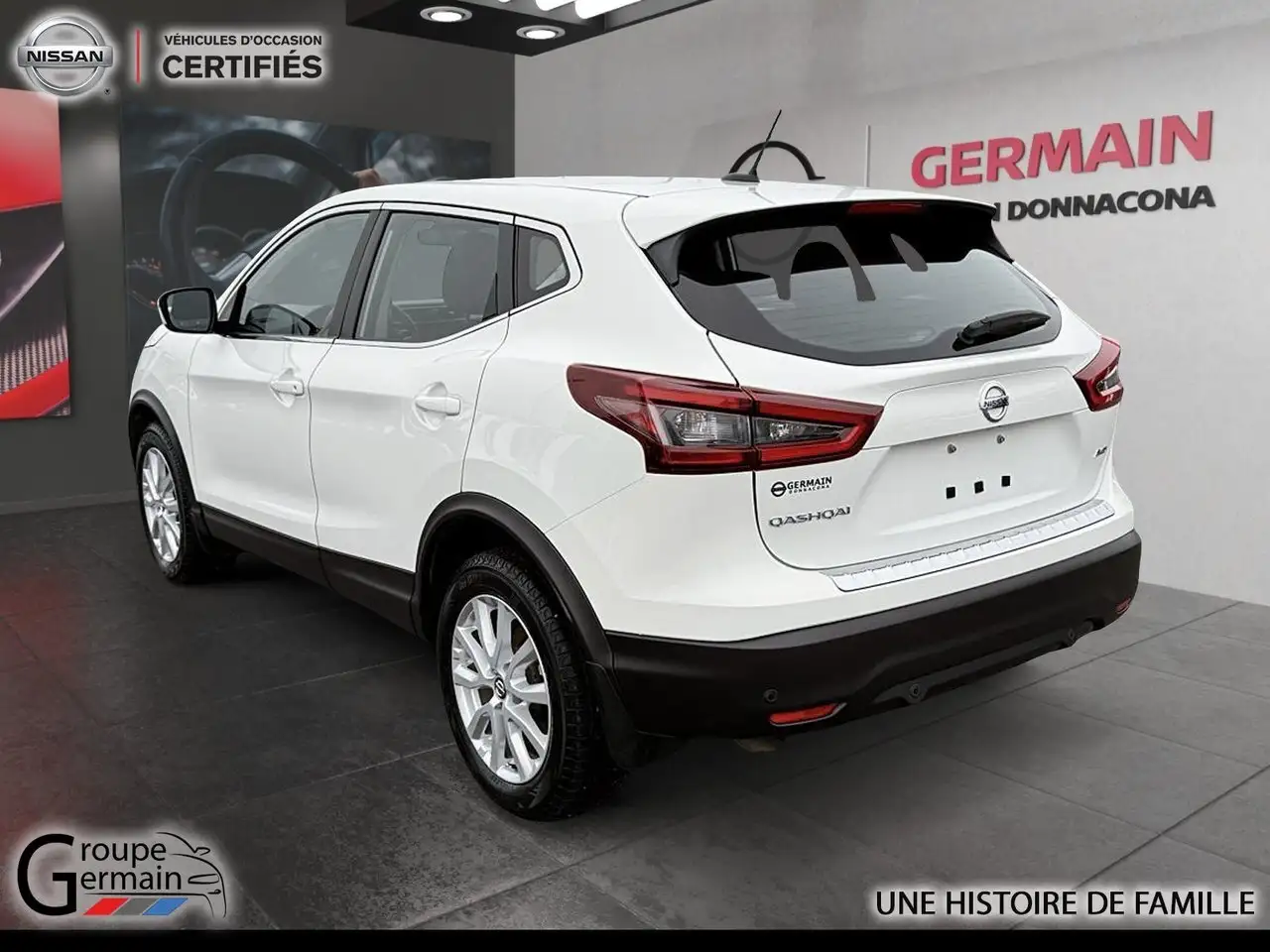 Nissan Qashqai снимка Nissan Qashqai