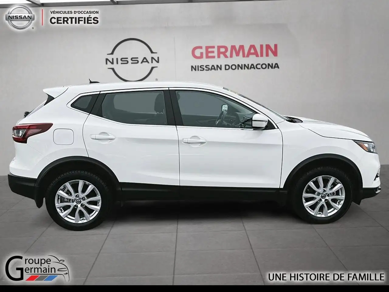 Nissan Qashqai снимка Nissan Qashqai