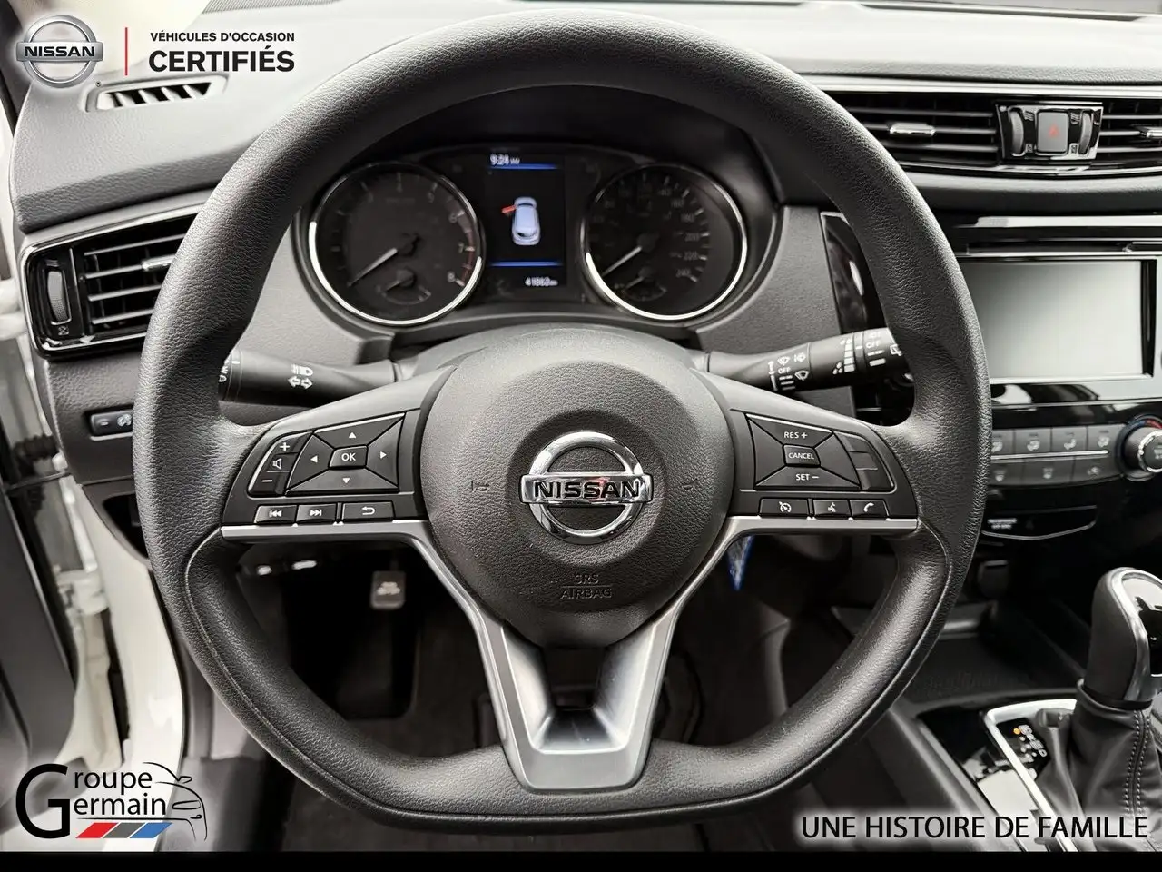 Nissan Qashqai снимка Nissan Qashqai