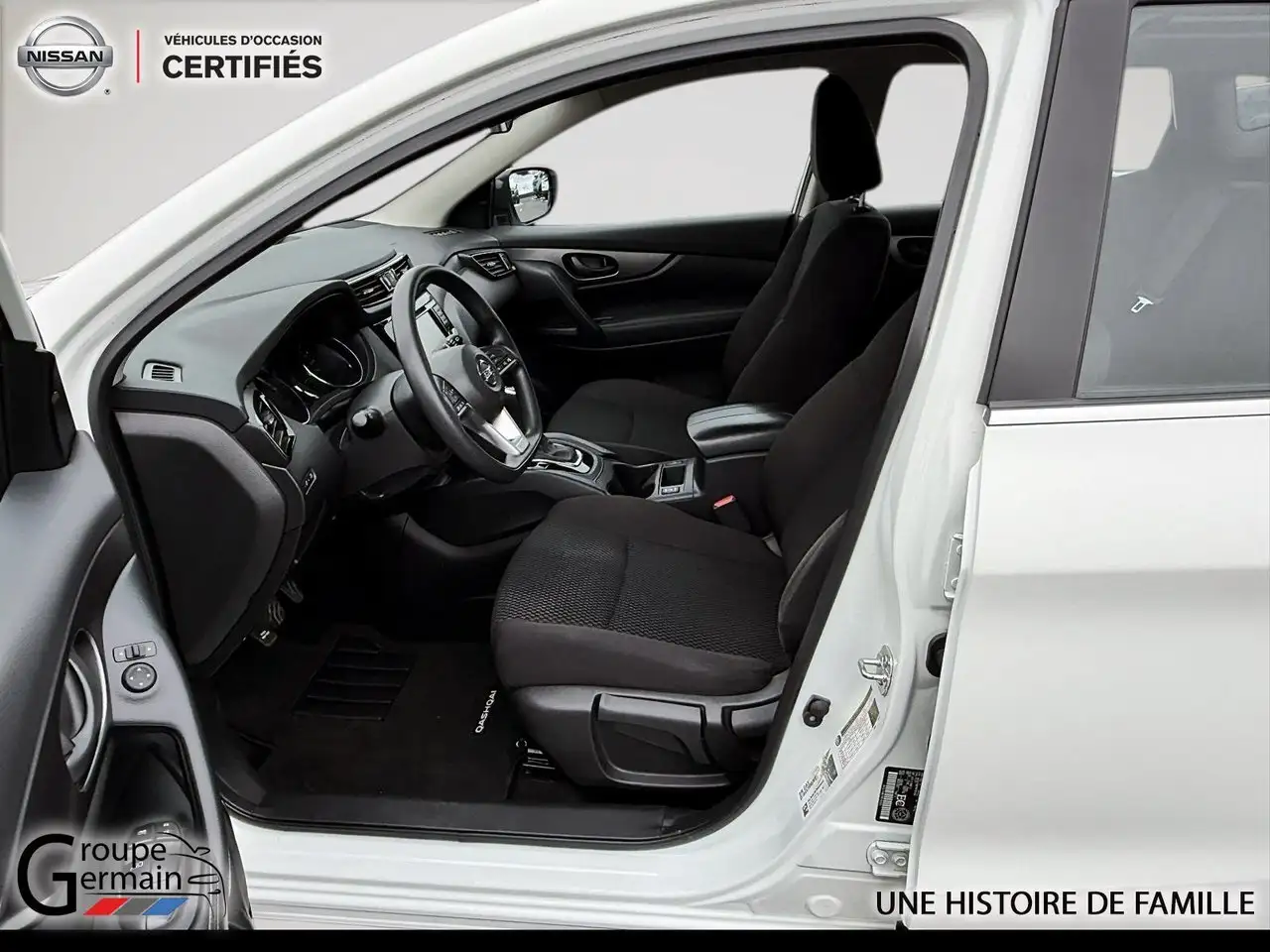 Nissan Qashqai снимка Nissan Qashqai