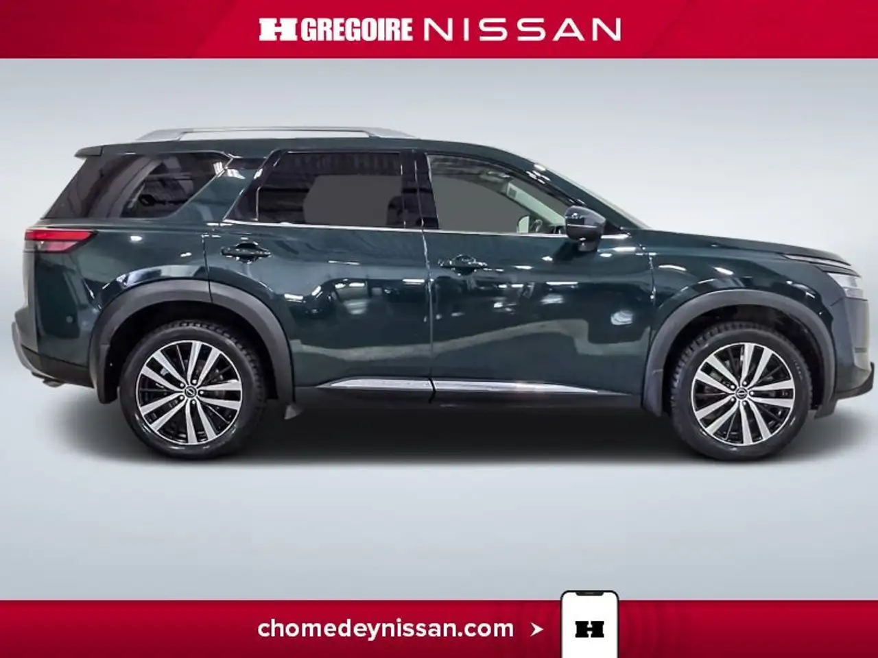 Nissan Pathfinder photo Nissan Pathfinder