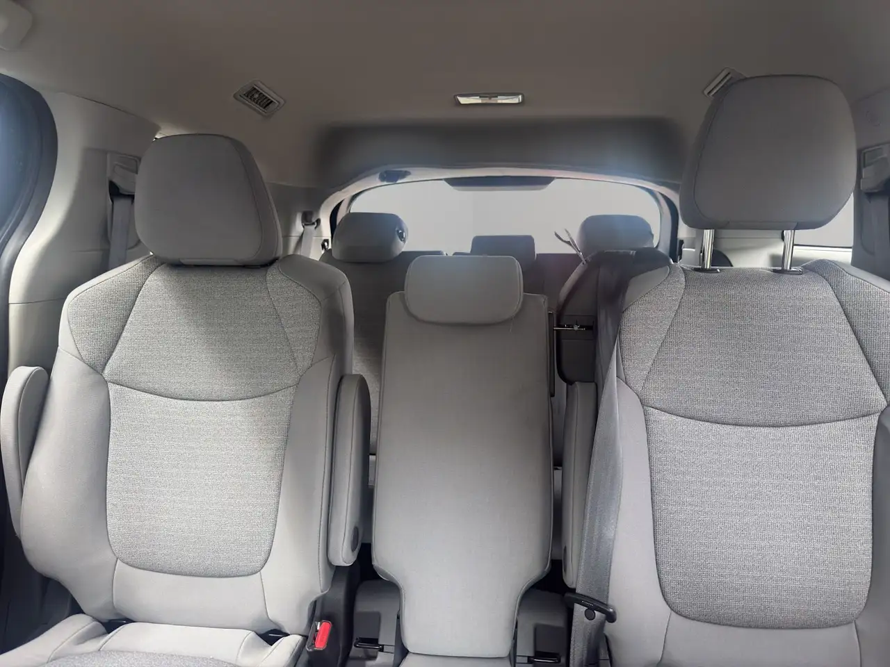 Toyota Sienna fotografie Toyota Sienna