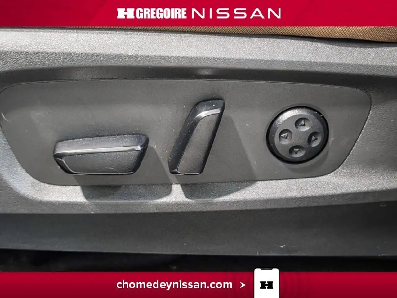 Nissan Pathfinder photo Nissan Pathfinder