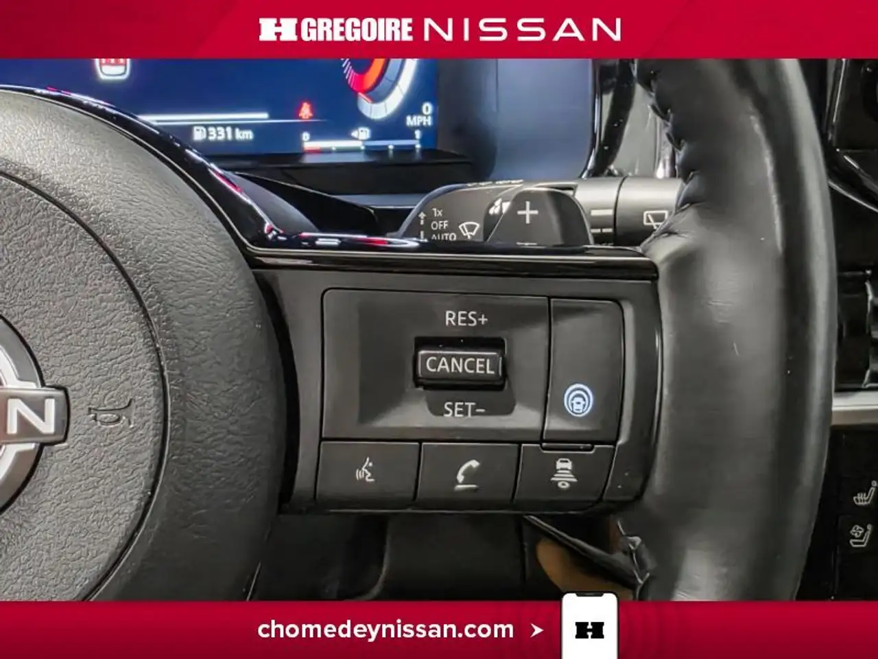 Nissan Pathfinder photo Nissan Pathfinder