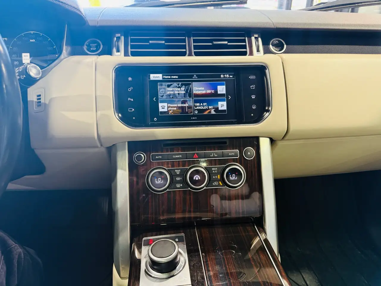 Land Rover Range Rover photo Land Rover Range Rover