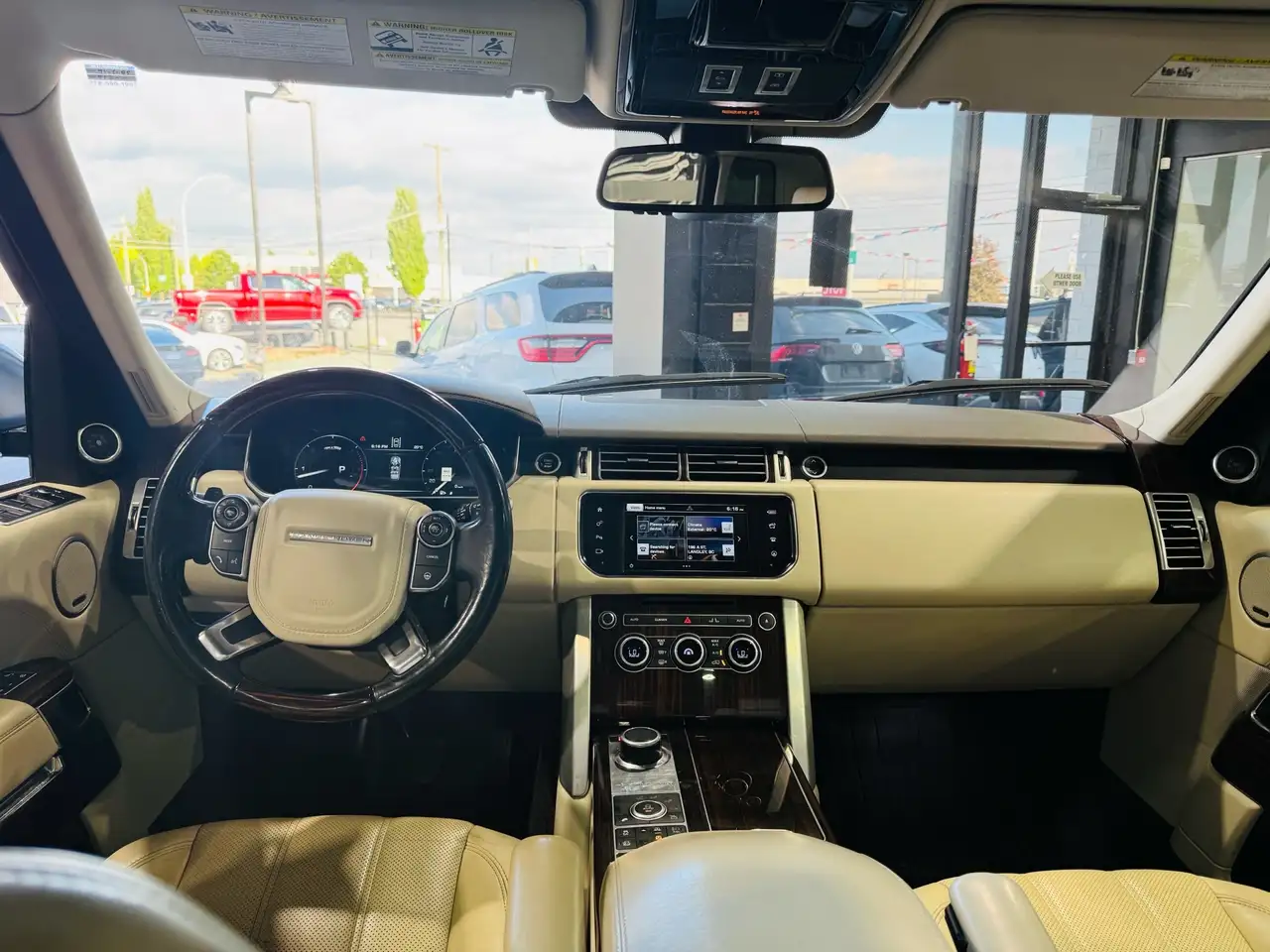Land Rover Range Rover photo Land Rover Range Rover