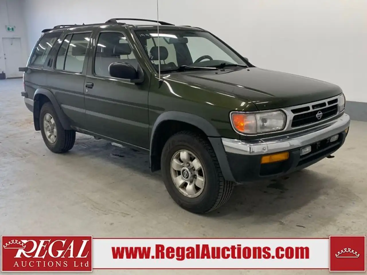 Nissan Pathfinder photo Nissan Pathfinder